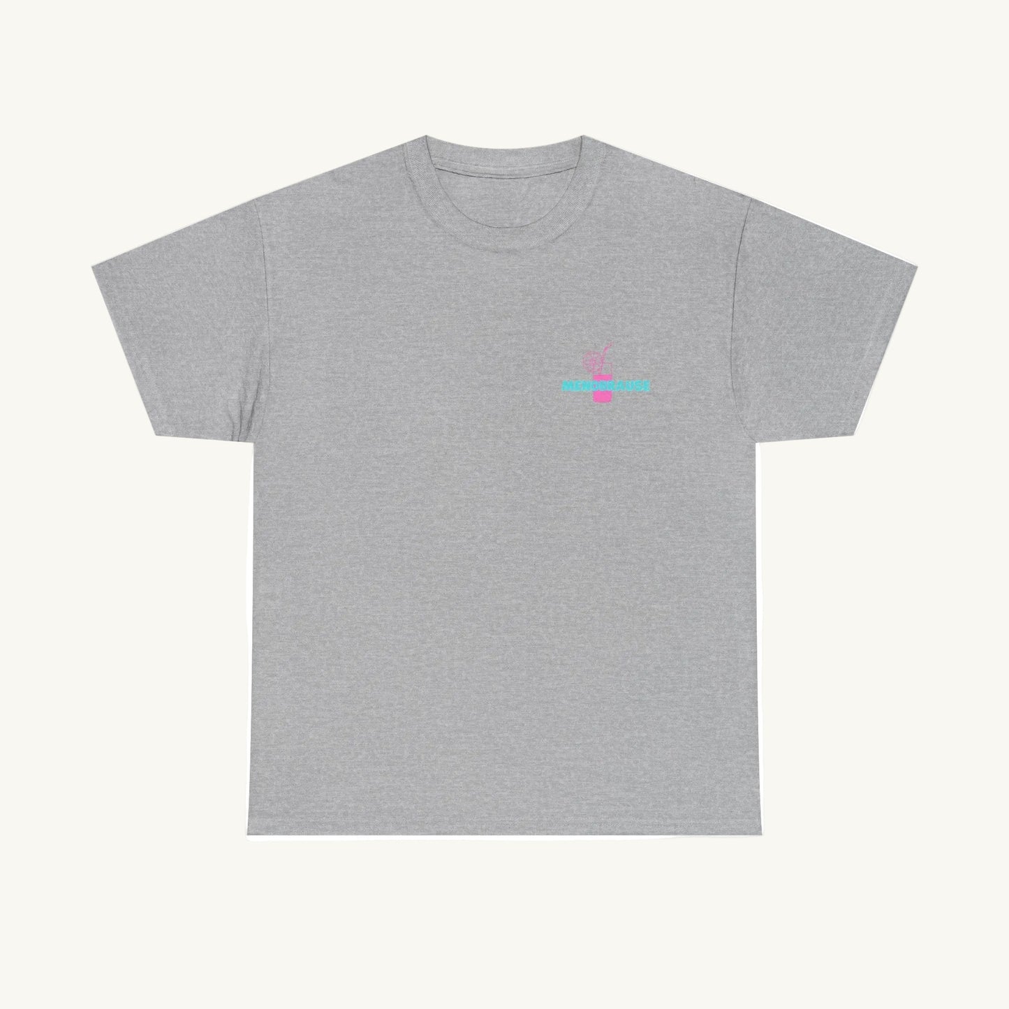 Graues Damen T-Shirt mit einem kleinen, mittigen Aufdruck auf der Brust. Das Design zeigt das Wort 'MENOBRAUSE' in Türkis und ein pinkes Erfrischungsgetränk mit Zitrone und Strohhalm.